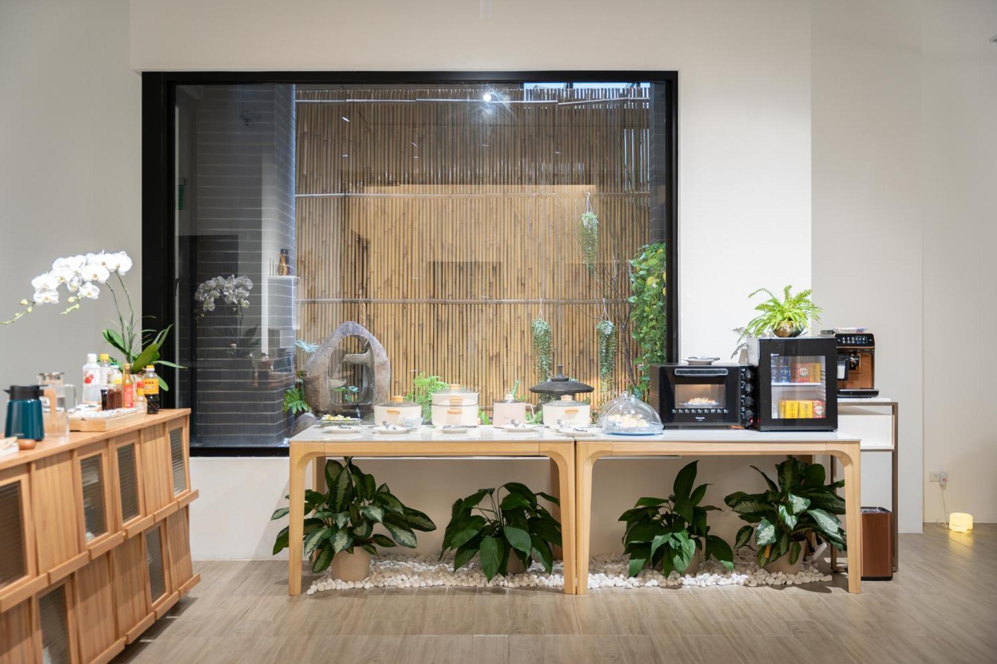 禾淞津別邸 Kashotsu Bettei Apartment Taichung Bagian luar foto