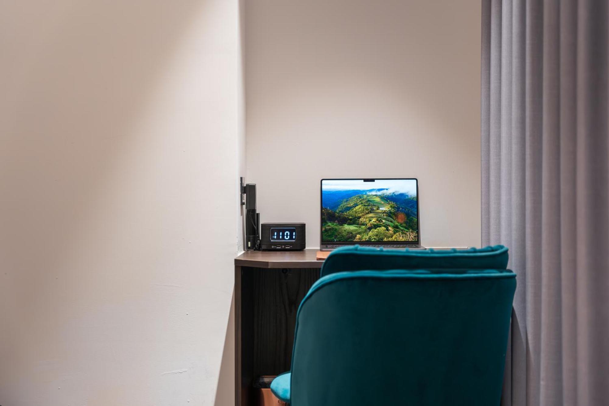 禾淞津別邸 Kashotsu Bettei Apartment Taichung Bagian luar foto